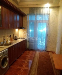 Daire 100 m² Daire - Şerif Khimshiashvili, Batumi, Gürcistan