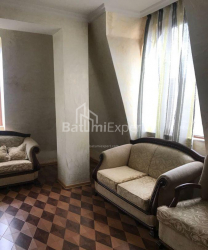 Daire 3-oda 70 m² - Vakhtang Gorgasali, Batumi