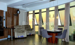 Daire 130 m² Daire - Şerif Khimshiashvili, Batumi, Gürcistan