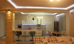 Daire 160 m² Daire - İlya Çavçavadze, Batumi, Gürcistan