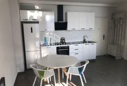 Daire 55 m² Daire - Şerif Khimshiashvili, Batumi, Gürcistan