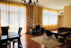 Daire 3-oda 94 m² - Rustaveli, Batumi