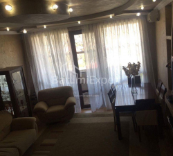 Daire 80 m² Daire - Beşik, Batumi, Gürcistan