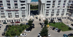 Daire 130 m² Daire - Şerif Khimshiashvili, Batumi, Gürcistan