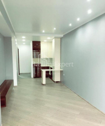 Daire 88 m² Daire - Şerif Khimshiashvili, Batumi, Gürcistan
