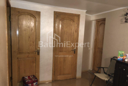 Daire 80 m² Daire - Yurievskaya, Batumi, Gürcistan