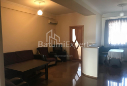 Daire 80 m² Daire - Peter Çaykovski, Batumi, Gürcistan