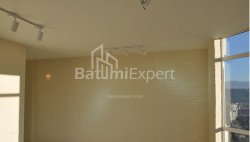 Daire 106 m² Daire - Ivane Javakhishvili, Batumi, Gürcistan