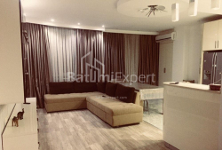Daire 6-oda 153 m² - Vakhtang Gorgasali, Batumi