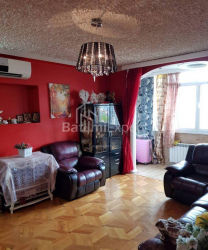 Daire 4-oda 85 m² - Vakhtang Gorgasali, Batumi