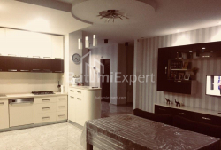 Daire 152 m² Daire - Zuraba Gorgiladze, Batumi, Gürcistan