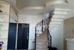 Daire 4-oda 75 m² - İlya Çavçavadze, Batumi