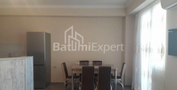 Daire 3-oda 81 m² - Vakhtang Gorgasali, Batumi
