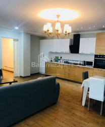 Daire 147 m² Daire - Şerif Khimshiashvili, Batumi, Gürcistan