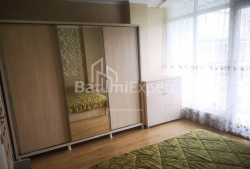 Daire 100 m² Daire - Şerif Khimshiashvili, Batumi, Gürcistan