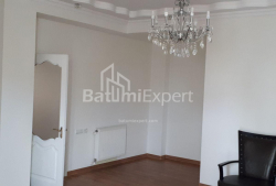 Daire 87 m² Daire - Mihail Lermontov, Batumi, Gürcistan