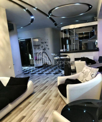 Daire 3-oda 96 m² - Vakhtang Gorgasali, Batumi