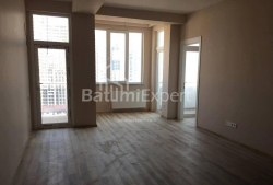 Daire 3-oda 93 m² - Niko Pirosmani, Batumi