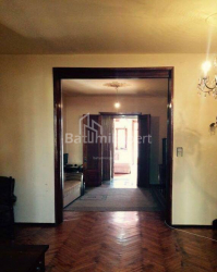 Daire 5-oda 165 m² - Zuraba Gorgiladze, Batumi
