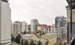 Daire 3-oda 85 m² - Şerif Khimshiashvili, Batumi