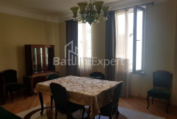 Daire 4-oda 250 m² - Yurievskaya, Batumi