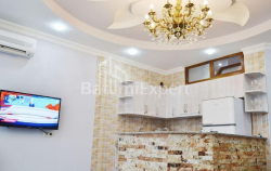 Daire 3-oda 60 m² - Alexandra Puşkin, Batumi