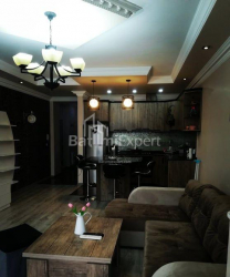 Daire 85 m² Daire - Kral Parnavaz, Batumi, Gürcistan