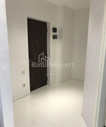Daire 82 m² Daire - Yurievskaya, Batumi, Gürcistan