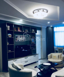 Daire 4-oda 90 m² - Galaktion Tabidze, Batumi