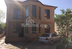 Daire 8-oda 200 m² - Yurievskaya, Batumi