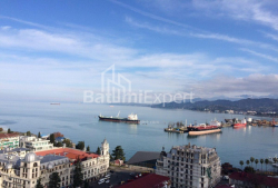 Daire 4-oda 180 m² - İlya Çavçavadze, Batumi