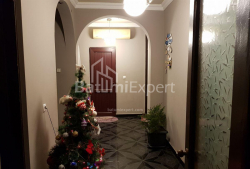 Daire 100 m² Daire - Tbel-Abuseridze, Batumi, Gürcistan