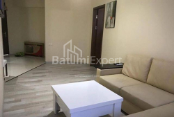 Daire 70 m² Daire - Zuraba Gorgiladze, Batumi, Gürcistan