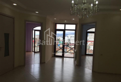 Daire 3-oda 73 m² - İlya Çavçavadze, Batumi