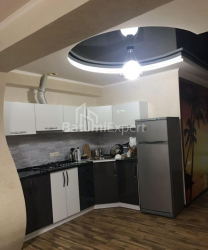 Daire 73 m² Daire - Kral Parnavaz, Batumi, Gürcistan