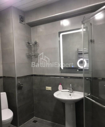 Daire 73 m² Daire - Kral Parnavaz, Batumi, Gürcistan