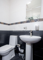 Daire 136 m² Daire - Zuraba Gorgiladze, Batumi, Gürcistan