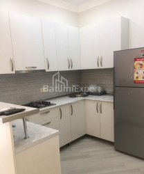 Daire 80 m² Daire - Yurievskaya, Batumi, Gürcistan
