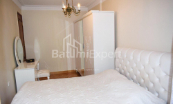 Daire 120 m² Daire - Zuraba Gorgiladze, Batumi, Gürcistan