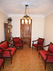 Daire 120 m² Daire - Zuraba Gorgiladze, Batumi, Gürcistan