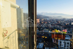 Daire 65 m² Daire - Yurievskaya, Batumi, Gürcistan