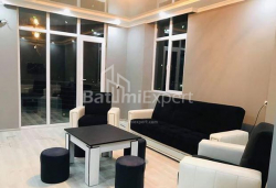 Daire 2-oda 60 m² - Niko Pirosmani, Batumi
