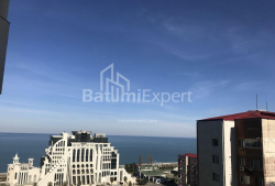 Daire 80 m² Daire - Yusuf Kobaladze, Batumi, Gürcistan