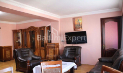 Daire 98 m² Daire - 26 Mayıs, Batumi, Gürcistan