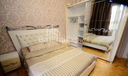 Daire 3-oda 95 m² - Niko Pirosmani, Batumi