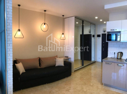 Daire 2-oda 42 m² - Niko Pirosmani, Batumi
