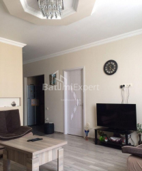 Daire 4-oda 95 m² - Şerif Khimshiashvili, Batumi
