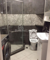 Daire 4-oda 95 m² - Şerif Khimshiashvili, Batumi