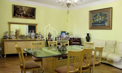 Daire 5-oda 135 m² - Yurievskaya, Batumi
