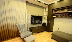 Daire 3-oda 100 m² - Zuraba Gorgiladze, Batumi